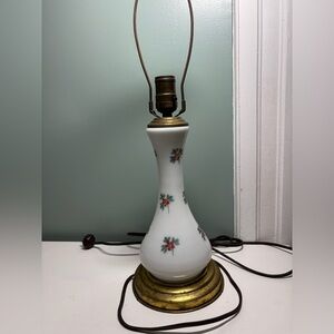 Vintage accent floral milk glass lamp Perkins